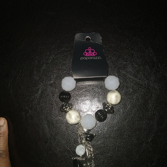 Jewelry - Picture 9 of 16